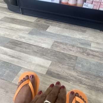 Viola Nail & Spa - My Gel manicure and classic pedicure with Varnish - Nail Salons Near Me - Bellingham, Washington