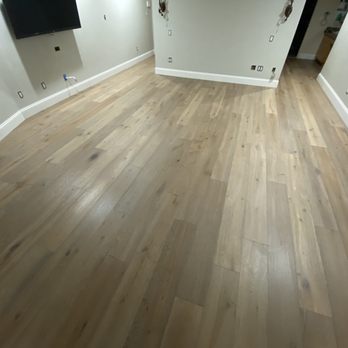 Distinctive Floors - Flooring Near Me - Redwood City , California Distinctive Floors - Flooring Near Me - Redwood City , California
