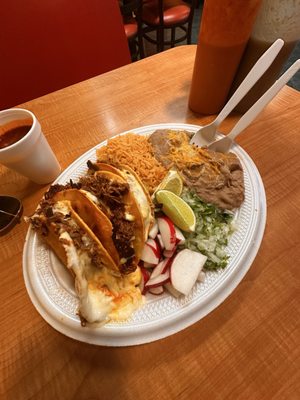 Gilberto's Taco Shop by null