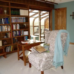 Woodland Spiritual Retreats - The library for meditation and reflection.