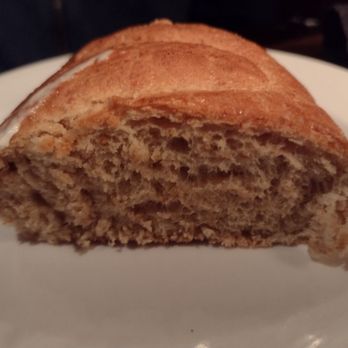 LongHorn Steakhouse - Warm bread - meh - Steakhouses Near Me - Copley, Ohio LongHorn Steakhouse - Warm bread - meh - Steakhouses Near Me - Copley, Ohio