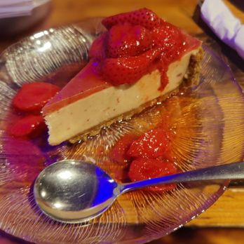 Backyard Brewery - Vanilla Cheesecake with Strawberries - Breweries Near Me - Manchester, New Hampshire