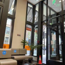UCSF Health-GoHealth Urgent Care - Lobby/front door