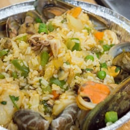 Arroz Marinero - Seafood Mix Plate