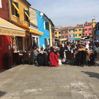 Isola di Burano - Main area in town - Landmarks & Historical Buildings Near Me - Venezia, VE Isola di Burano - Main area in town - Landmarks & Historical Buildings Near Me - Venezia, VE