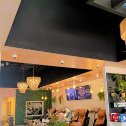 BLŪM Nail Bar