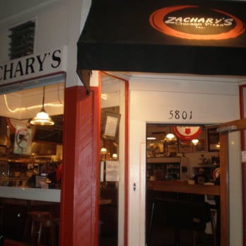Zachary's Chicago Pizza - Zachary's, Oakland - Pizza Near Me - Oakland, California Zachary's Chicago Pizza - Zachary's, Oakland - Pizza Near Me - Oakland, California