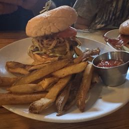 Dirty Myrtle burger