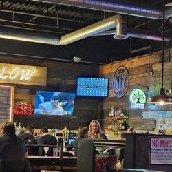 Happy Hollow Pizzeria