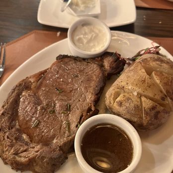 Notch 8 Grille - Prime rib special. Well done the way I prefer. 5 stars!! - Steakhouses Near Me - Northampton, Massachusetts