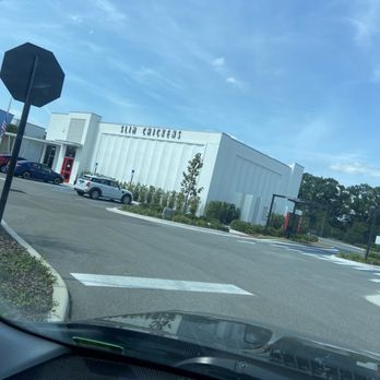 Slim Chickens - Outside - American Near Me - Celebration, Florida