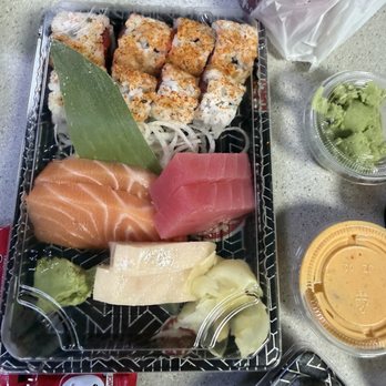 Kawa Sushi - Sushi & Sashimi Combo Dinner - Sushi Bars Near Me - Houston, Texas Kawa Sushi - Sushi & Sashimi Combo Dinner - Sushi Bars Near Me - Houston, Texas