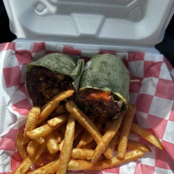 The Barnyard - Chicken It's A Wrap Basket - Chicken Wings Near Me - Bradenton, Florida The Barnyard - Chicken It's A Wrap Basket - Chicken Wings Near Me - Bradenton, Florida