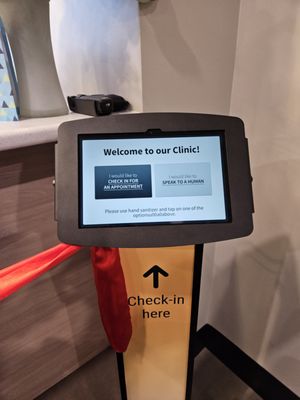 WEST ST. PAUL MEDICAL CLINIC - Updated December 2025 - 13 Photos - 1051