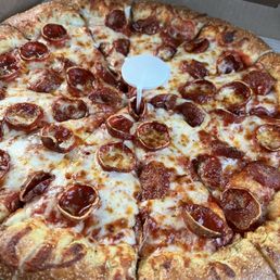 Pepperoni Pizza with Stuffed Crust Pepperoni Pizza with Stuffed Crust