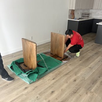 Easy Way Moving - Assembling my dinning room table with care. - Movers Near Me - Los Angeles, California Easy Way Moving - Assembling my dinning room table with care. - Movers Near Me - Los Angeles, California