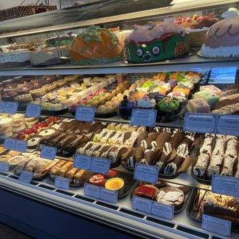 Primrose Bakery - Pastries - Bakeries Near Me - Pleasanton, California Primrose Bakery - Pastries - Bakeries Near Me - Pleasanton, California