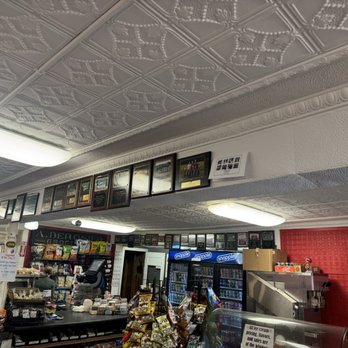 Derosier's - Pizza Near Me - Freeport, Maine Derosier's - Pizza Near Me - Freeport, Maine