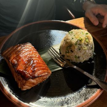 Anchor Sushi Bar - Cedar Plank King Salmon - Sushi Bars Near Me - Dallas, Texas