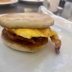 Egg and bacon sandwich