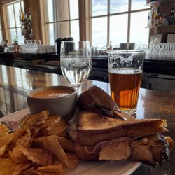 Overlook - Bar area and Kona sandwich