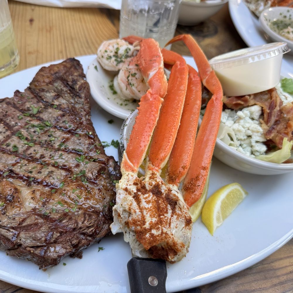 16oz Ribeye, snow crab and garlic shrimp 16oz Ribeye, snow crab and garlic shrimp