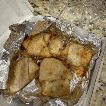 Mountain Mike's Pizza - Great garlic knots - Chicken Wings Near Me - McKinney, Texas