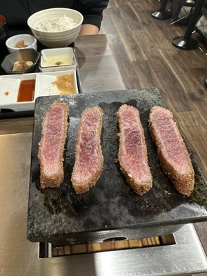 Sumibi Yakiniku Nakahara by null