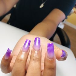 A & T Nails & Spa