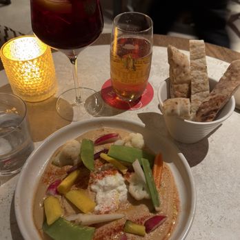 Telefèric Barcelona - Hummus - Spanish Near Me - Scottsdale, Arizona Telefèric Barcelona - Hummus - Spanish Near Me - Scottsdale, Arizona