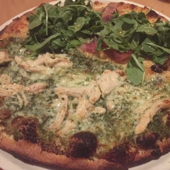 matchbox - chicken pesto / prosciutto + black mission fig - Pizza Near Me - Fairfax, Virginia matchbox - chicken pesto / prosciutto + black mission fig - Pizza Near Me - Fairfax, Virginia