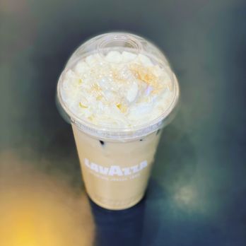 Le Macaron Ridge Hill - Tiramisu Latte - Gelato Near Me - Yonkers, New York
