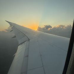 Qantas - Sunrise