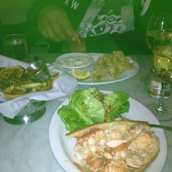 Neptune Oyster - Hot lobster roll & Fried Clams - Seafood Near Me - Boston, Massachusetts Neptune Oyster - Hot lobster roll & Fried Clams - Seafood Near Me - Boston, Massachusetts