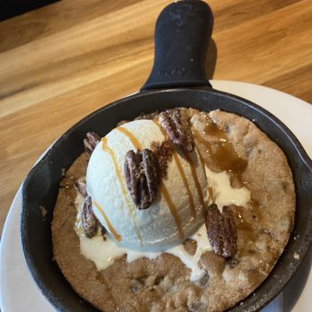 Remington's - Cookie Skillet - American Near Me - Chicago, Illinois Remington's - Cookie Skillet - American Near Me - Chicago, Illinois