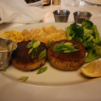 La Petite Auberge - Crab cakes - French Near Me - Fredericksburg, Virginia