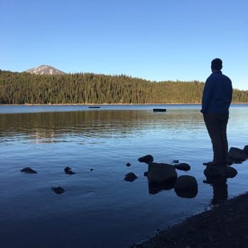 Elk Lake Resort - Lakes Near Me - Bend, Oregon