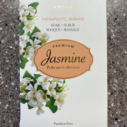 Luxury Nail Spa - This is for luxury for pedicure