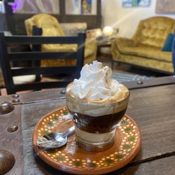 Cafe Arte Mi Admore