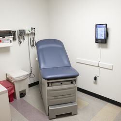 Einstein Physicians Olney
