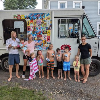 Juniper Farms Ice Cream - Food Trucks Near Me - Hudson, Massachusetts Juniper Farms Ice Cream - Food Trucks Near Me - Hudson, Massachusetts