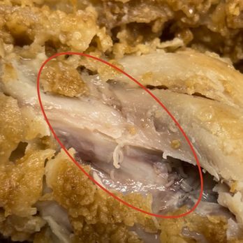 Jollibee - Worms in chicken Joy - Chicken Shop Near Me - Waipahu, Hawaii Jollibee - Worms in chicken Joy - Chicken Shop Near Me - Waipahu, Hawaii
