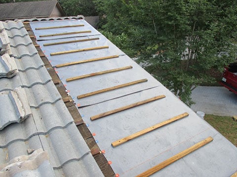 Slide of Bel-Mac Roofing