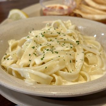 Bob Chinn's Crab House - Pasta - Seafood Near Me - Wheeling, Illinois