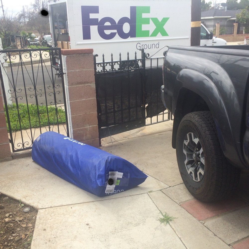 FedEx - Nice, expensive item left right at the gate, in plain sight. Thanks. - Shipping Centers Near Me - Los Angeles, California FedEx - Nice, expensive item left right at the gate, in plain sight. Thanks. - Shipping Centers Near Me - Los Angeles, California