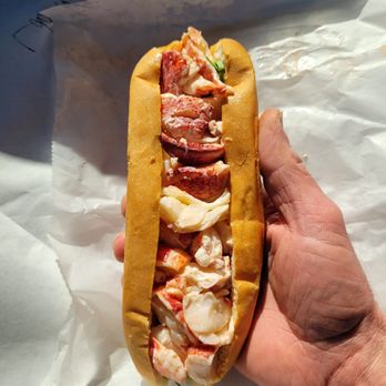 Pine Tree Seafood & Produce - Seafood Markets Near Me - Scarborough, Maine Pine Tree Seafood & Produce - Seafood Markets Near Me - Scarborough, Maine