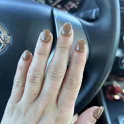 Savvy Nails & Spa