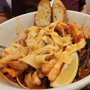 Simply Fish Seafood - Cioppino with fettuccine $29 Delicious! 5 stars - Fish & Chips Near Me - Costa Mesa, California Simply Fish Seafood - Cioppino with fettuccine $29 Delicious! 5 stars - Fish & Chips Near Me - Costa Mesa, California