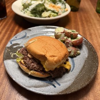 The Laundromat - Burger, potato salad - Pizza Near Me - San Francisco, California The Laundromat - Burger, potato salad - Pizza Near Me - San Francisco, California