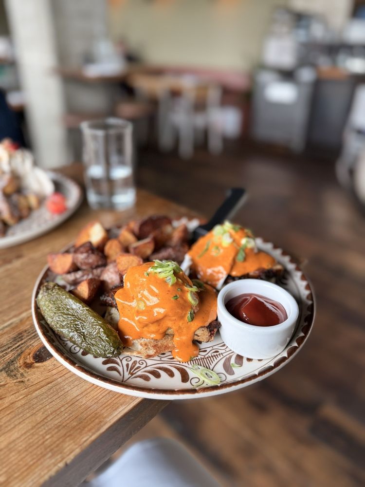 Social spots from Pablo y Pablo